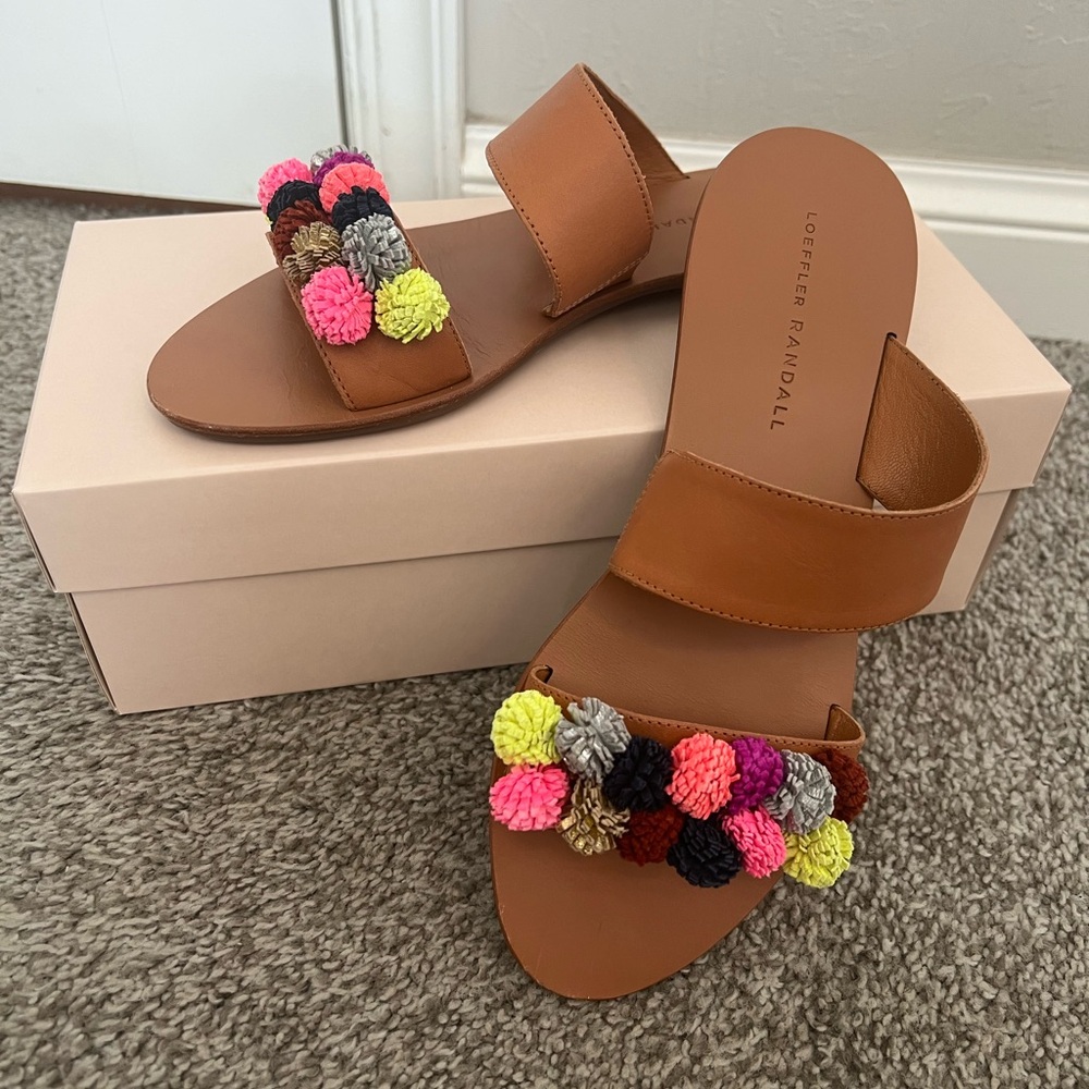 Loeffler Randall Pom Pom Slide, Size 8